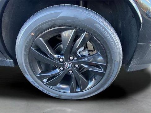 Used 2024 Buick Encore GX Sport Touring image 32
