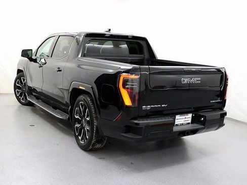 New 2025 GMC Sierra EV Denali AWD/4WD image 10