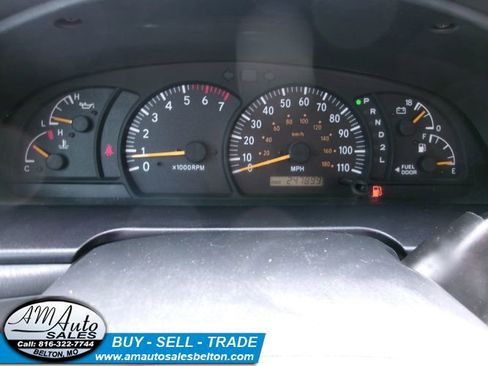 Used 2004 Toyota Tundra SR5 RWD image 10