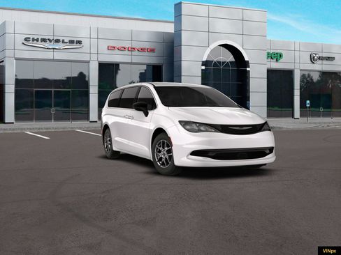 New 2026 Chrysler Voyager LX image 15
