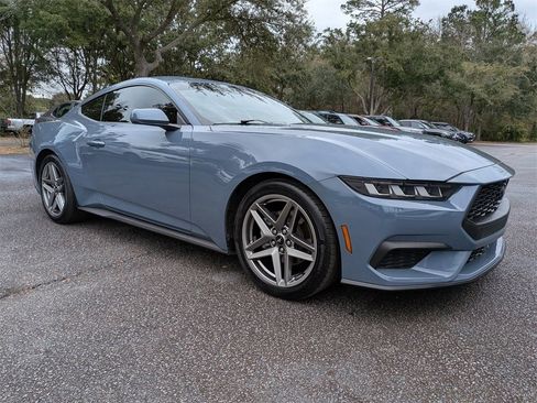 Used 2024 Ford Mustang Coupe image 2