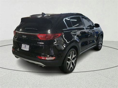 Used 2018 Kia Sportage SX image 4