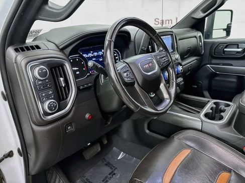 Used 2023 GMC Sierra 3500 AT4 w/ AT4 Premium Plus Package AWD/4WD image 10