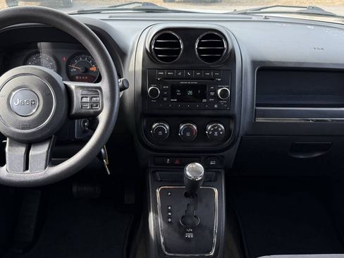 Used 2016 Jeep Patriot Sport w/ Power Value Group FWD image 20