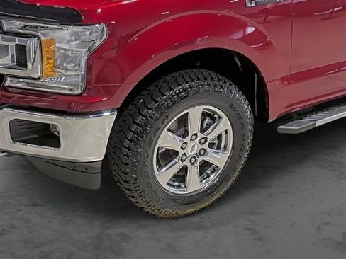 Used 2018 Ford F150 XLT w/ Equipment Group 302A Luxury AWD/4WD image 9