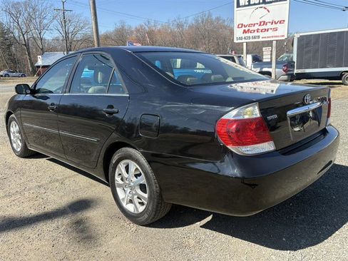 Used 2006 Toyota Camry V6 image 3