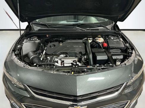 Used 2016 Chevrolet Malibu LT image 30