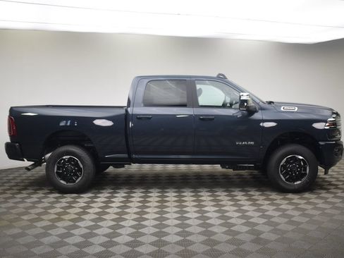 New 2026 RAM 2500 Laramie AWD/4WD image 3
