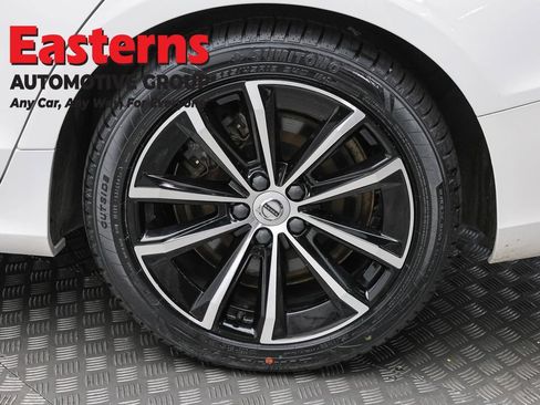 Used 2023 Volvo S60 T8 Plus AWD/4WD image 8