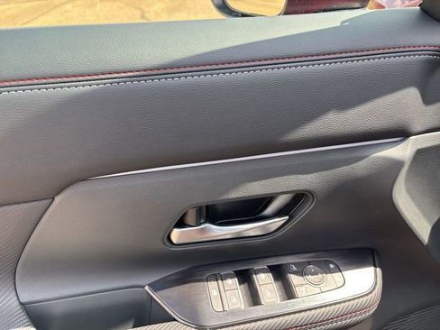 New 2026 Nissan Kicks SR w/ SR Premium Package image 11