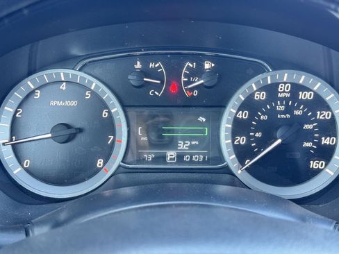 Used 2014 Nissan Sentra SR w/ Protection Package FWD image 40