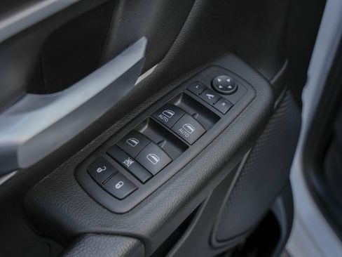 Used 2023 RAM 1500 Lone Star AWD/4WD image 21