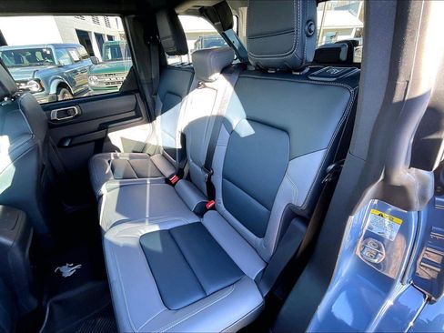 Used 2024 Ford Bronco Outer Banks image 25