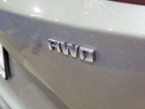 Used 2024 Chevrolet Blazer EV LT AWD/4WD image 6