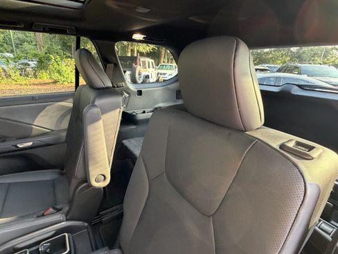 Certified 2025 Lexus TX 350 FWD w/ Technology Package image 33
