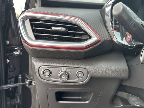Certified 2023 Chevrolet TrailBlazer RS w/ Sun and Liftgate Package AWD/4WD image 22