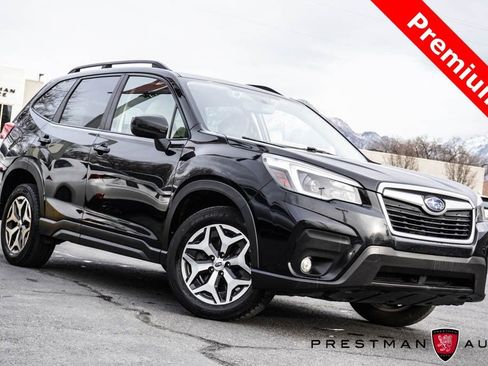Used 2021 Subaru Forester Premium image 1
