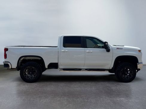Used 2024 Chevrolet Silverado 2500 LT w/ All Star Edition AWD/4WD image 3