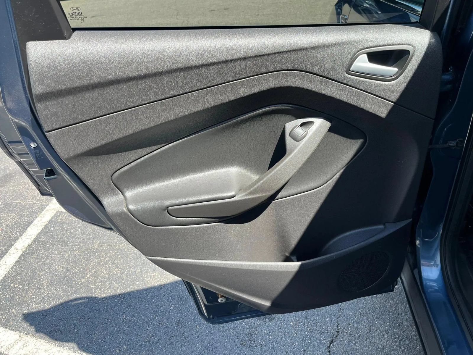Used 2018 Ford Escape SE w/ SE Sync 3 Package AWD/4WD image 38