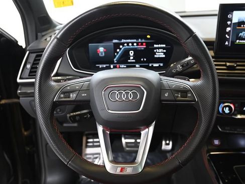 Used 2023 Audi SQ5 Premium Plus w/ Premium Plus Package AWD/4WD image 3