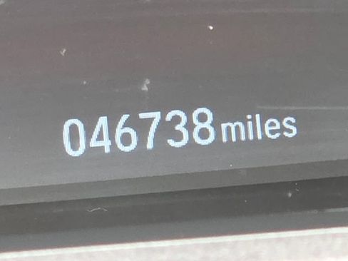 Used 2020 Honda CR-V Touring image 26