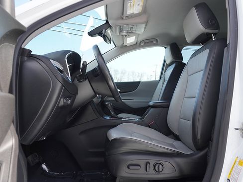 Used 2019 Chevrolet Equinox Premier image 31