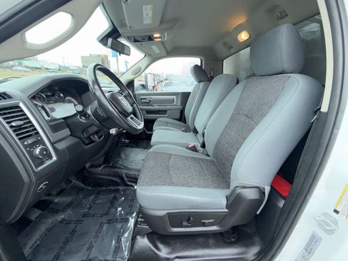 Used 2018 RAM 5500 SLT w/ Quick Order Package 29G SLT image 13