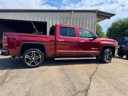 Used 2016 GMC Sierra 1500 SLT w/ SLT Preferred Package AWD/4WD image 6
