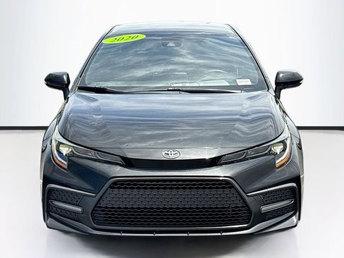 Used 2020 Toyota Corolla SE w/ Carpet Mat Package (TMS) FWD image 2