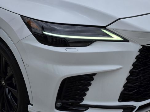 Used 2024 Lexus RX 500h F Sport w/ Convenience Package image 13