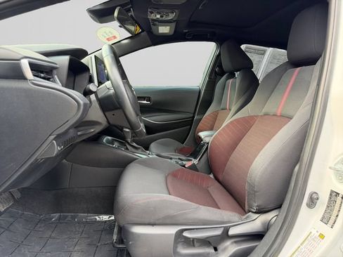 Certified 2023 Toyota Corolla SE w/ SE Premium Package FWD image 10