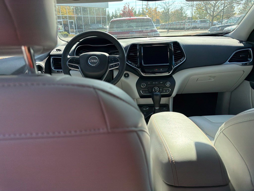 Used 2022 Jeep Cherokee Limited w/ Elite Package AWD/4WD image 12