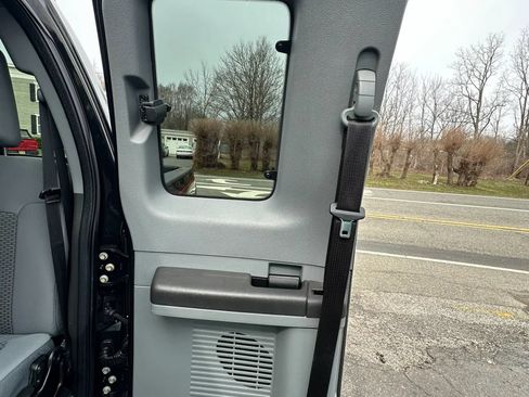 Used 2015 Ford F250 XLT AWD/4WD image 30