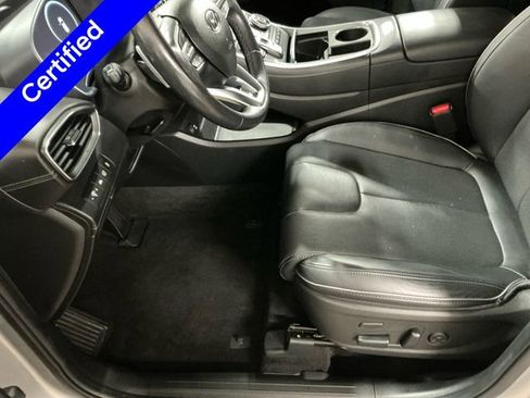 Certified 2023 Hyundai Santa Fe Limited w/ Cargo Package AWD/4WD image 10