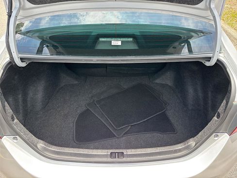 Used 2014 Toyota Corolla S FWD image 25