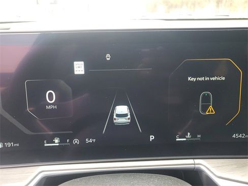 Certified 2025 Kia Sorento SX Prestige w/ Sage Leather Package image 27