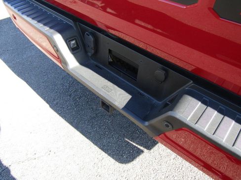 Used 2022 Ford F150 XLT w/ Equipment Group 302A High AWD/4WD image 39