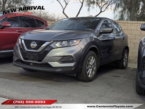 Used 2021 Nissan Rogue Sport S image 1