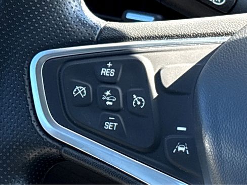 Used 2023 Chevrolet Equinox LS w/ Midnight Edition image 14