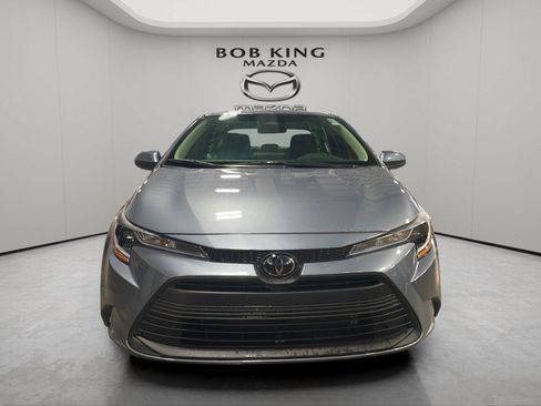 Used 2024 Toyota Corolla LE FWD image 8