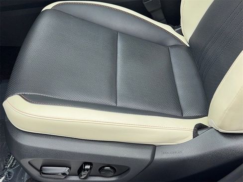 Used 2024 Lexus NX 250 250 NAV,CAM,SUNROOF,HTD STS,BL image 33