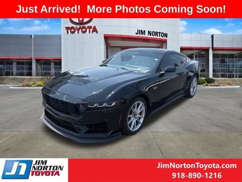 Used 2024 Ford Mustang GT Premium RWD image 4