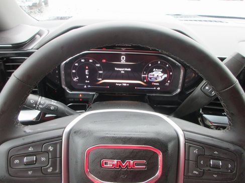 New 2026 GMC Sierra 3500 SLE image 17