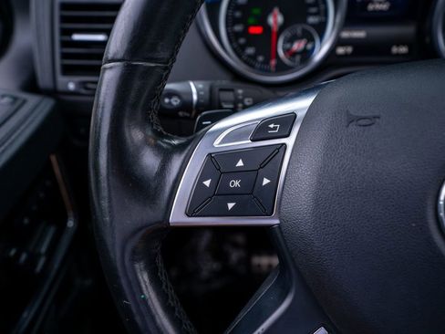Used 2017 Mercedes-Benz G 550 image 33