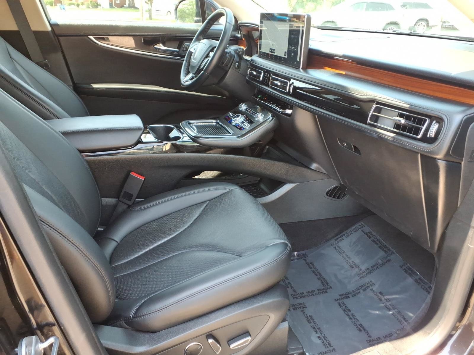 Certified 2023 Lincoln Nautilus Reserve w/ Equipment Group 201A AWD/4WD image 31