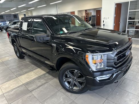 Used 2023 Ford F150 XLT w/ Equipment Group 302A High image 13