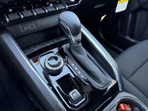 New 2026 GMC Canyon Elevation image 23