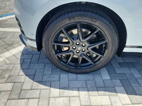 New 2026 Land Rover Range Rover Velar Belgravia AWD/4WD image 13