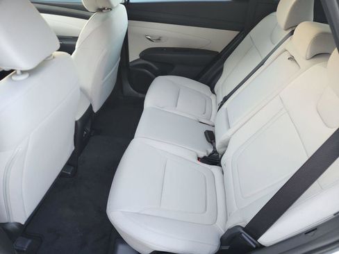 New 2026 Hyundai Tucson SE image 28