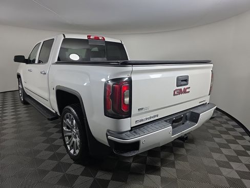 Used 2016 GMC Sierra 1500 Denali w/ Denali Ultimate Package image 3